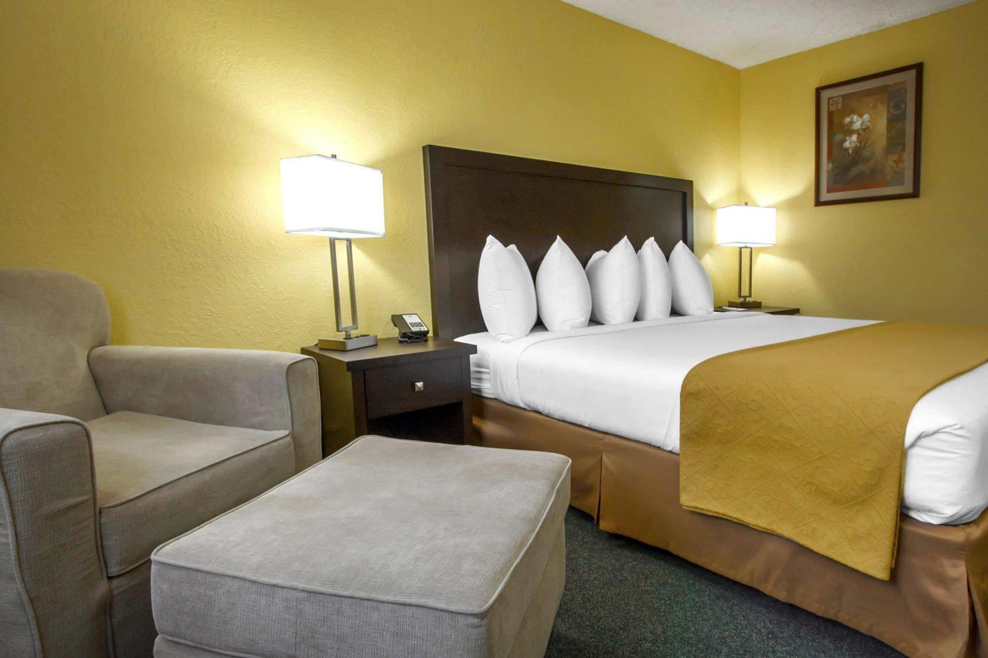 Quality Inn & Suites Springfield Eksteriør billede