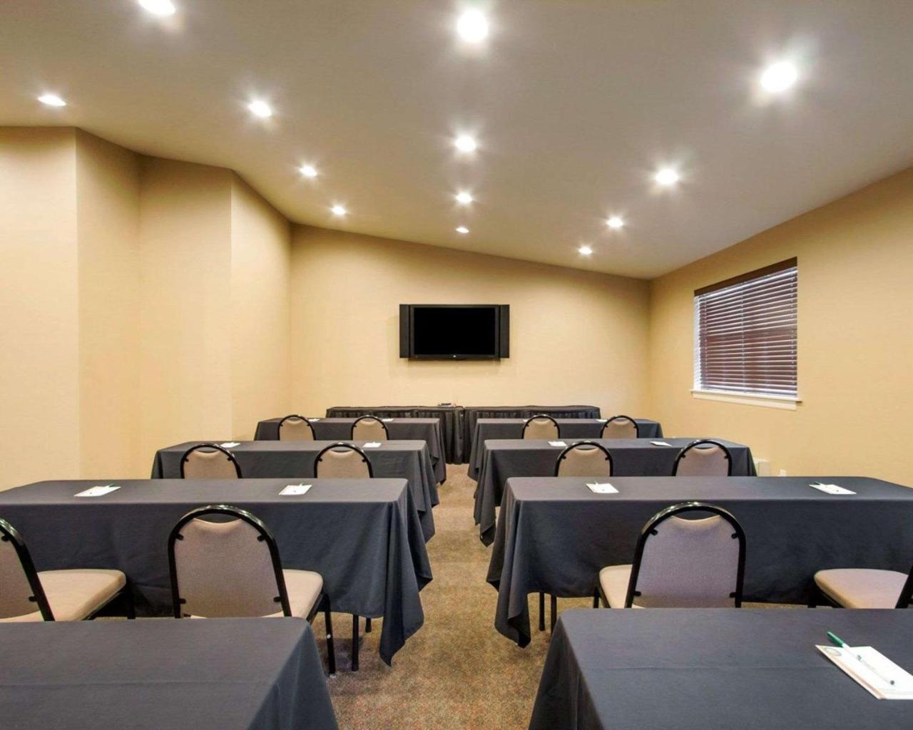 Quality Inn & Suites Springfield Eksteriør billede