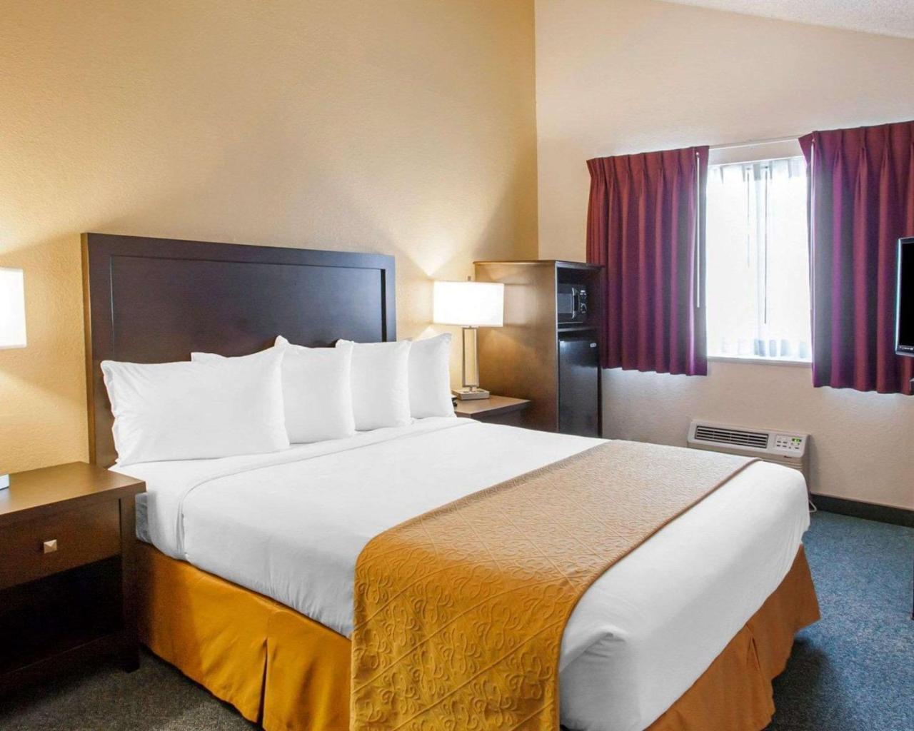 Quality Inn & Suites Springfield Eksteriør billede