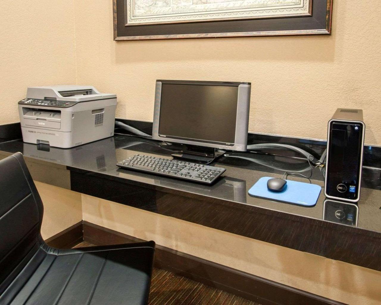Quality Inn & Suites Springfield Eksteriør billede