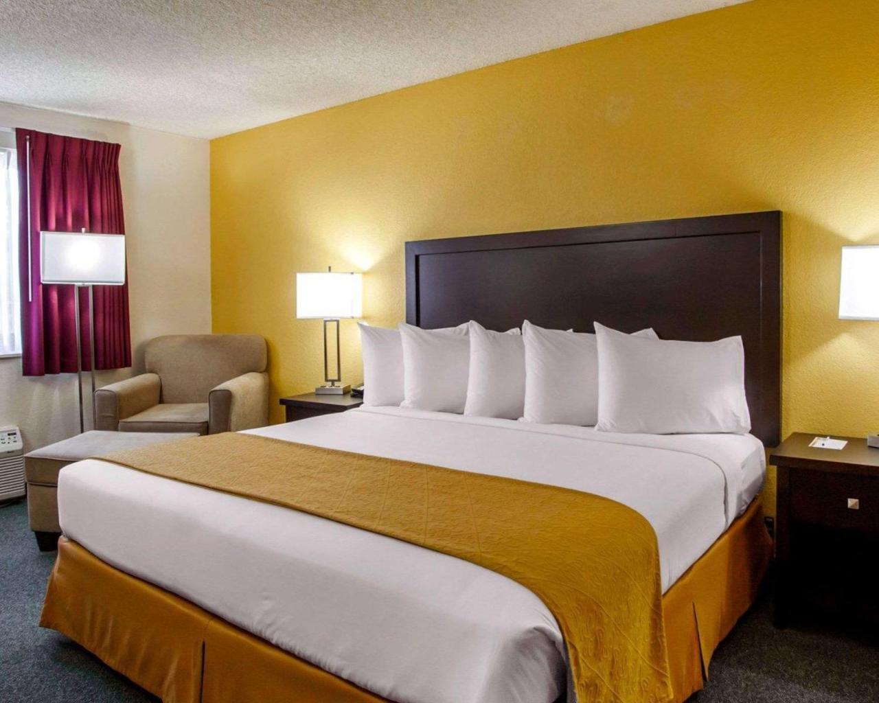 Quality Inn & Suites Springfield Eksteriør billede