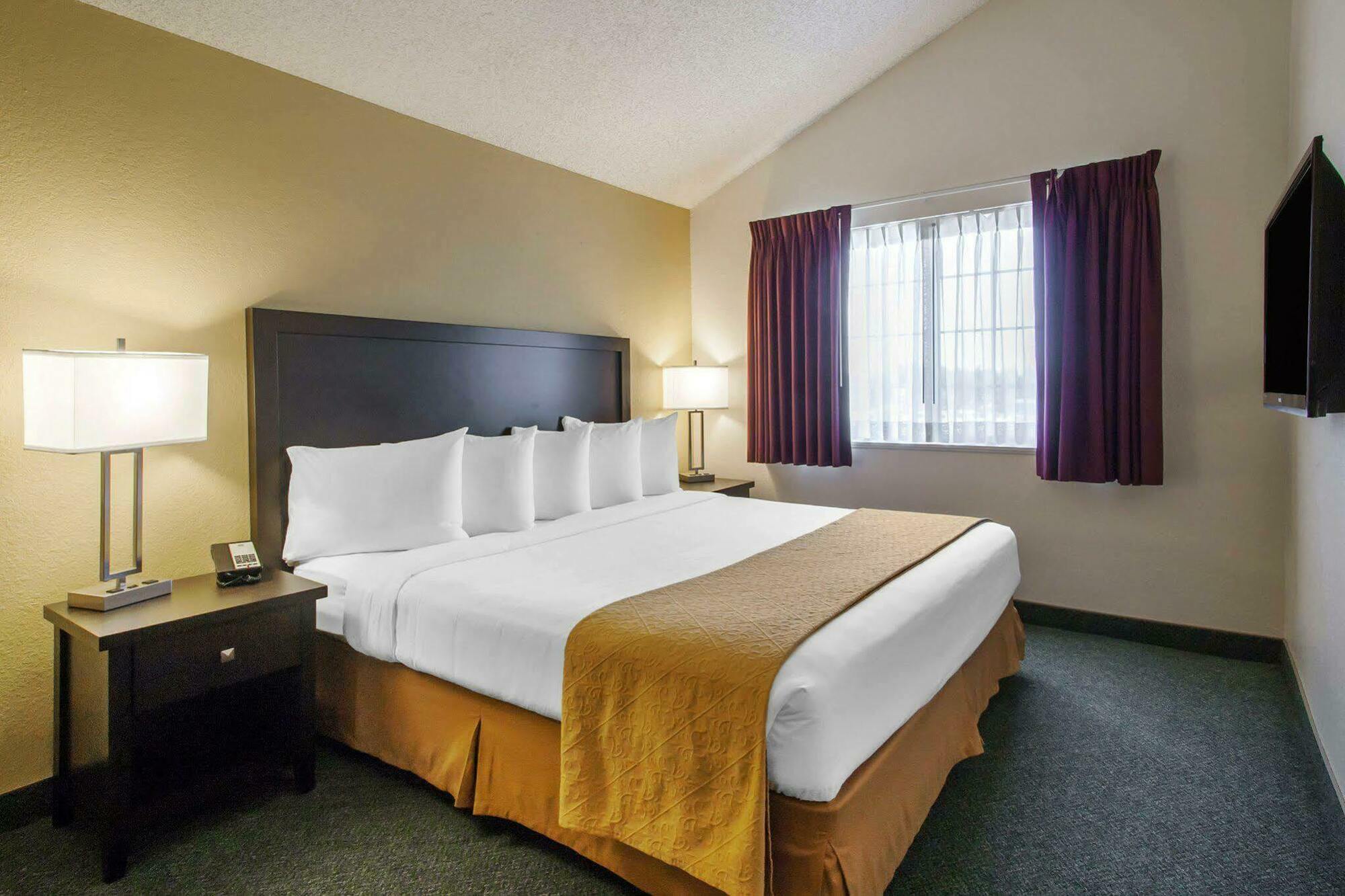 Quality Inn & Suites Springfield Eksteriør billede
